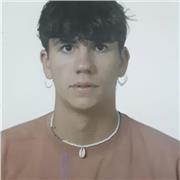 Estudiante de ADE imparte clases de Matemáticas nivel Primaria y ESO.